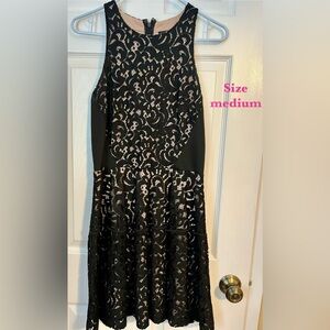 Elegant Black Lace Women's Dress